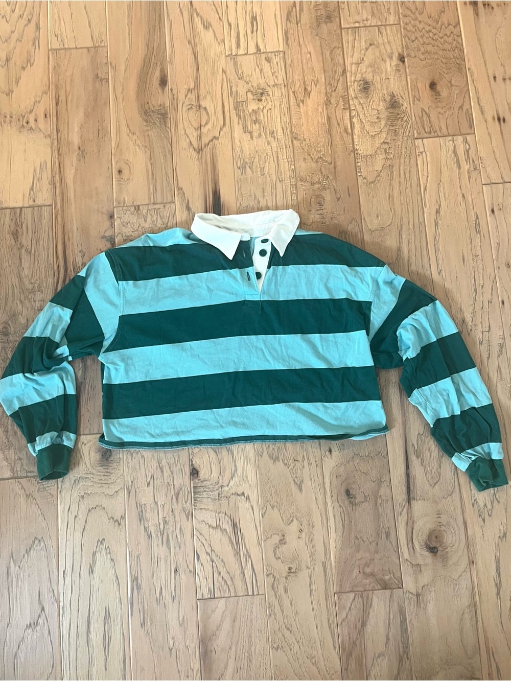 Kohl’s SO Striped Rugby Crop Top in Teal and White, size L